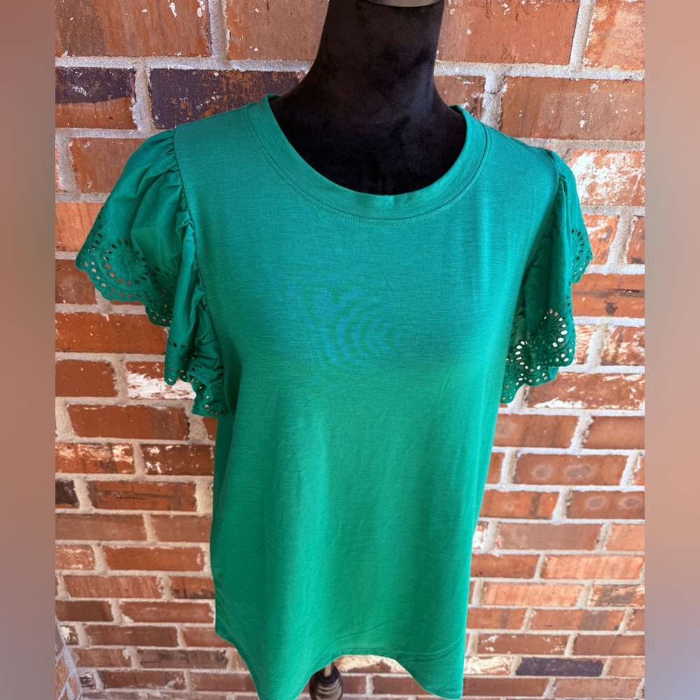 Green Eyelet Sleeve Women's Top NEW